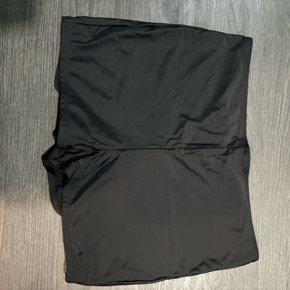 Woman’s XL bathing suit shorts